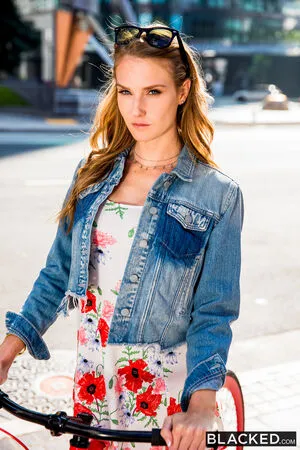 Ashley Lane OnlyFans Leaked Free Thumbnail Picture - #8Wus4a3e5K