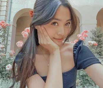 Ashley Liao OnlyFans Leaked Free Thumbnail Picture - #1Skb86PPyD