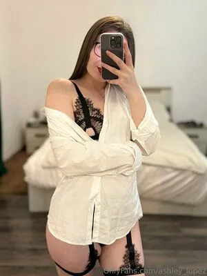 Ashley Lopez OnlyFans Leaked Free Thumbnail Picture - #7LdnHBlohi