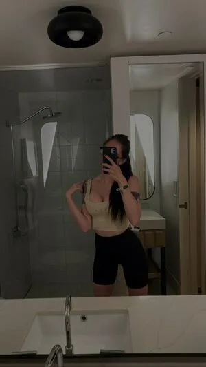 Ashley Lunt OnlyFans Leaked Free Thumbnail Picture - #CERzMT5xXY