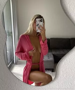 Ashley Marie Dickerson OnlyFans Leaked Free Thumbnail Picture - #2XAnRly3Oa