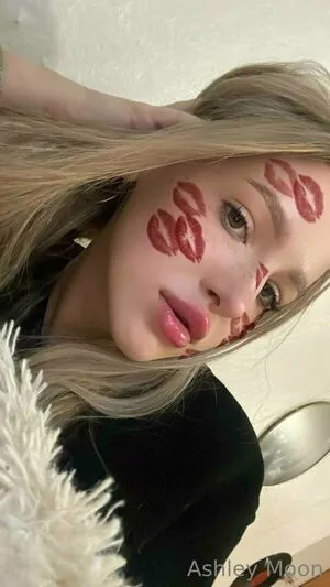 Ashley Moon OnlyFans Leaked Free Thumbnail Picture - #NelWwxZw1O
