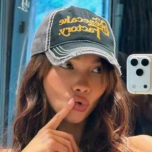 Ashley Moore OnlyFans Leaked Free Thumbnail Picture - #7Y0Eepq7nY