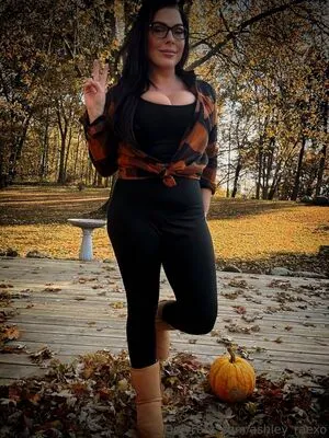 Ashley Raexo OnlyFans Leaked Free Thumbnail Picture - #3AtB58eRe0