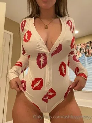 Ashley Rey OnlyFans Leaked Free Thumbnail Picture - #N6emHIwpM2