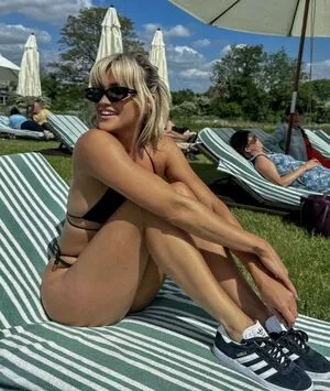 Ashley Roberts OnlyFans Leaked Free Thumbnail Picture - #1zGAt6N2F2