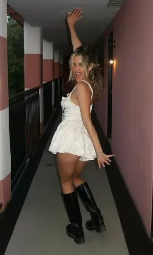 Ashley Roberts OnlyFans Leaked Free Thumbnail Picture - #35ZARxZ471