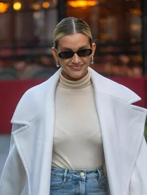 Ashley Roberts OnlyFans Leaked Free Thumbnail Picture - #7OL5RaMoKl