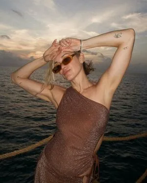 Ashley Roberts OnlyFans Leaked Free Thumbnail Picture - #8ixmWwX7jF
