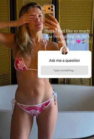Ashley Roberts OnlyFans Leaked Free Thumbnail Picture - #asoMtu0nA7