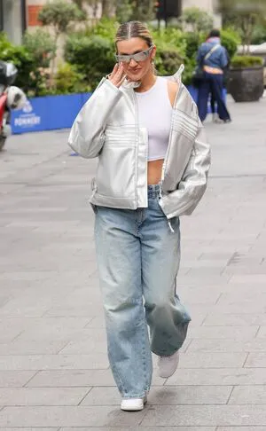 Ashley Roberts OnlyFans Leaked Free Thumbnail Picture - #fZe9g3B0Tt