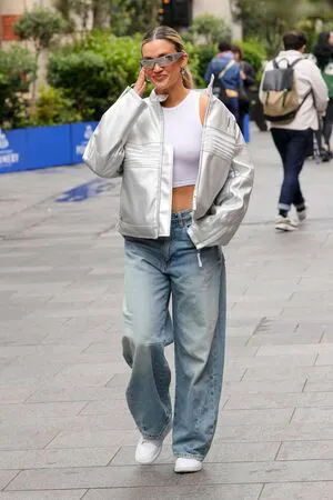 Ashley Roberts OnlyFans Leaked Free Thumbnail Picture - #lrYwZjfh2S