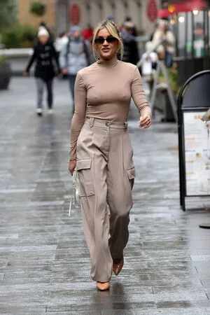 Ashley Roberts OnlyFans Leaked Free Thumbnail Picture - #nuZINhZ8dA