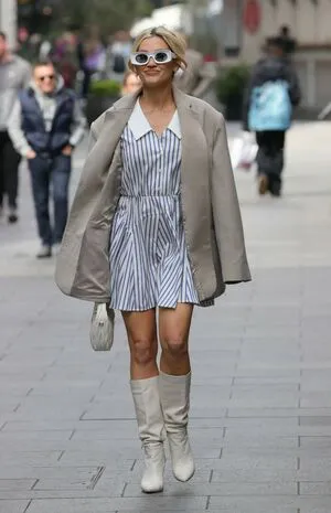 Ashley Roberts OnlyFans Leaked Free Thumbnail Picture - #wePNISzigw