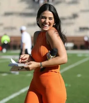 Ashley Shahahmadi OnlyFans Leaked Free Thumbnail Picture - #WD5seM7Jrd