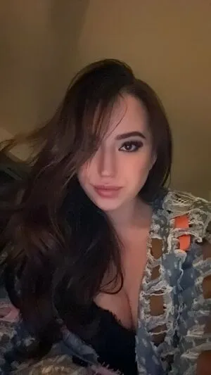 Ashley St Clair OnlyFans Leaked Free Thumbnail Picture - #zirss0Dz0L