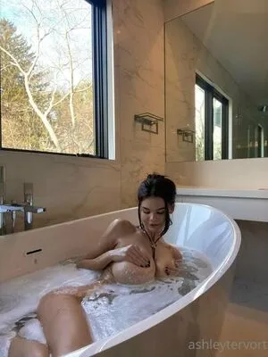 Ashley Tervort OnlyFans Leaked Free Thumbnail Picture - #3KBpml1ik8