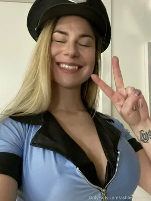 Ashleyalban94 OnlyFans Leaked Free Thumbnail Picture - #63dwWK37Iv