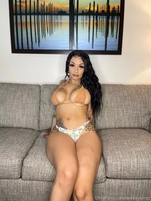 ashleyamor OnlyFans Leaked Free Thumbnail Picture - #VXMazw43U1