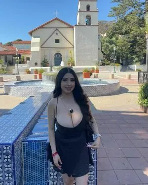 Ashleyarambulaa OnlyFans Leaked Free Thumbnail Picture - #go5IKJttpz