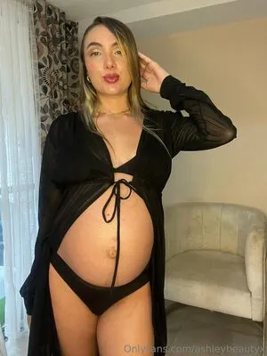Ashleybeautyx OnlyFans Leaked Free Thumbnail Picture - #VxEjItjde5
