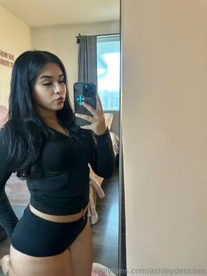 Ashleydesiraee OnlyFans Leaked Free Thumbnail Picture - #x89AFrX0NQ