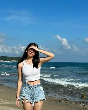 Ashleyhung OnlyFans Leaked Free Thumbnail Picture - #5bUFeaPcIr