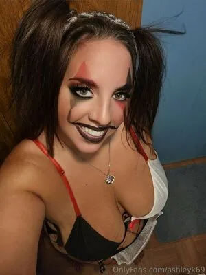 Ashleyk69 OnlyFans Leaked Free Thumbnail Picture - #pHvnkhh5XK