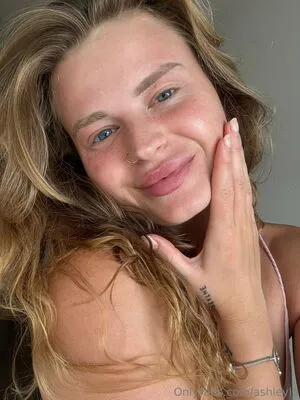 Ashleylo OnlyFans Leaked Free Thumbnail Picture - #tOLgXrAdAJ