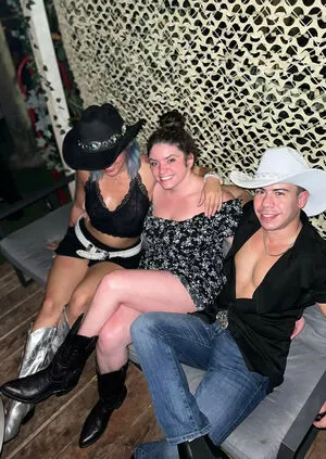 Ashleyluv101 OnlyFans Leaked Free Thumbnail Picture - #d0mcCreI7N