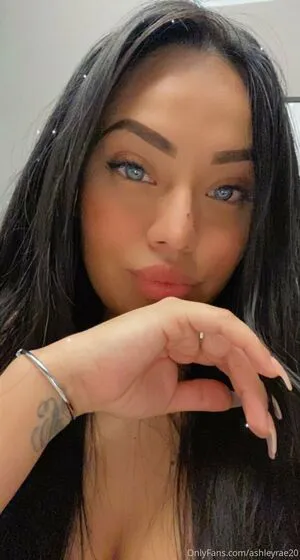 Ashleyrae20 OnlyFans Leaked Free Thumbnail Picture - #DjUV4HGsE1