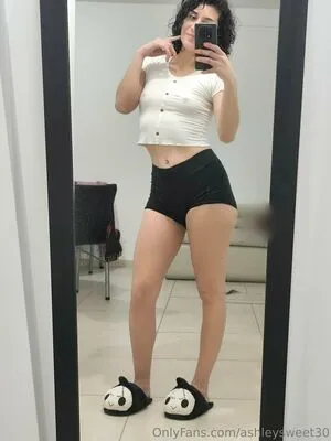 Ashleysweet30 OnlyFans Leaked Free Thumbnail Picture - #zaHMqeovAM