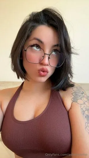 Ashleyvamp OnlyFans Leaked Free Thumbnail Picture - #7ESQMTToXB