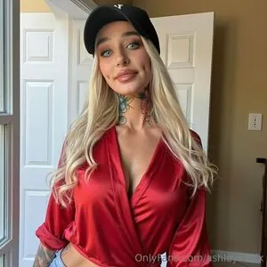 Ashleywolfx OnlyFans Leaked Free Thumbnail Picture - #SHLLYDTRFP