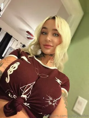 Ashleywolfxo OnlyFans Leaked Free Thumbnail Picture - #1xCcRNfO51