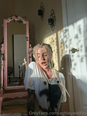 Ashleywolfxo OnlyFans Leaked Free Thumbnail Picture - #9mUAeTTmY8