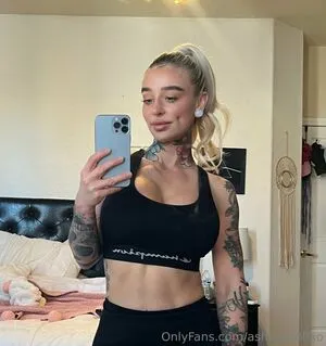 Ashleywolfxo OnlyFans Leaked Free Thumbnail Picture - #f5kv5FNfnl