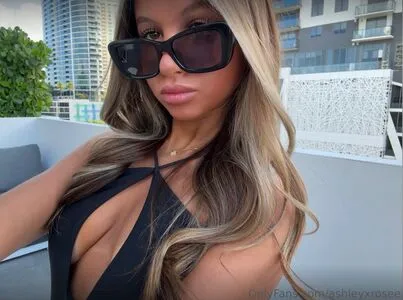 Ashleyxrosee OnlyFans Leaked Free Thumbnail Picture - #RY1XEwmRIc
