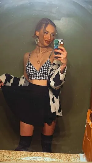 Ashleyyy597 OnlyFans Leaked Free Thumbnail Picture - #YruWzWnmSJ