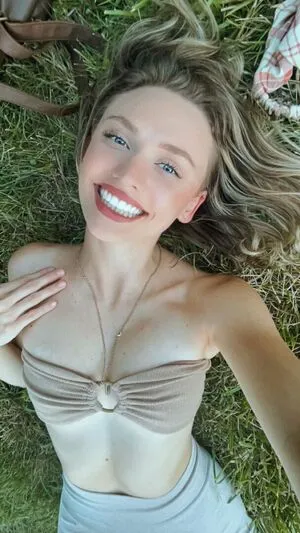 Ashleyyy597 OnlyFans Leaked Free Thumbnail Picture - #s75Al7liWl