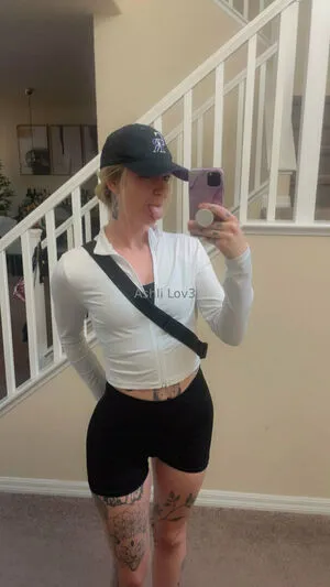 Ashlilov3 OnlyFans Leaked Free Thumbnail Picture - #V4Y66QGdDK