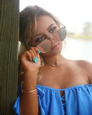 Ashlyn Sharp OnlyFans Leaked Free Thumbnail Picture - #Np7P7KIuv4