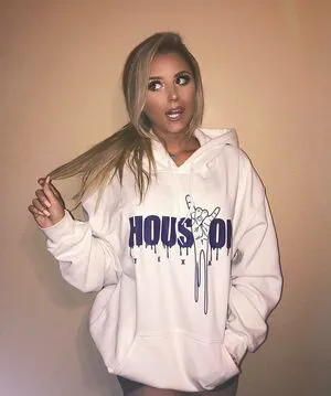 Ashlyn Sharp OnlyFans Leaked Free Thumbnail Picture - #OmsIX8ZK7g