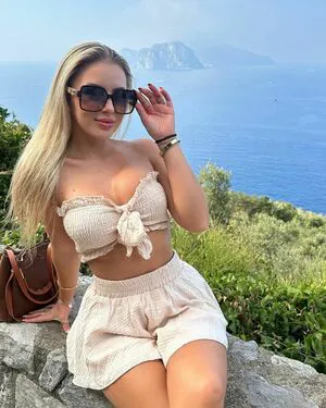 Ashlyn Sharp OnlyFans Leaked Free Thumbnail Picture - #T5xc2yaEzO