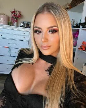 Ashlyn Sharp OnlyFans Leaked Free Thumbnail Picture - #uJ7KjzorSN