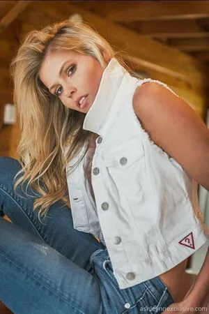 Ashlynn2019 OnlyFans Leaked Free Thumbnail Picture - #wOoDGS2vKS