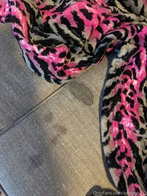 Ashlynn212 OnlyFans Leaked Free Thumbnail Picture - #R7qA829GDM