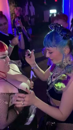 Ashnikko OnlyFans Leaked Free Thumbnail Picture - #0nUYi1Xwdf