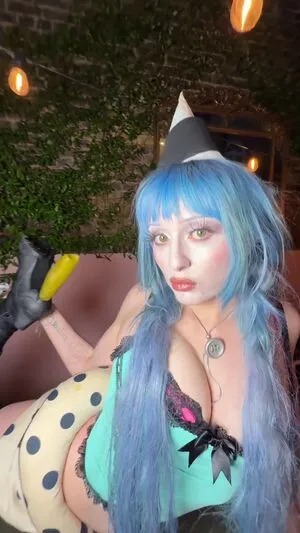 Ashnikko OnlyFans Leaked Free Thumbnail Picture - #5HBw6fhEfk