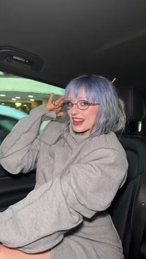 Ashnikko OnlyFans Leaked Free Thumbnail Picture - #GEXRIRWeLj